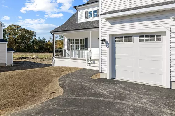 Dartmouth, MA 02747,312 Old Westport Rd