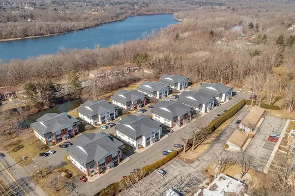 41 W Summit St #38, South Hadley, MA 01075