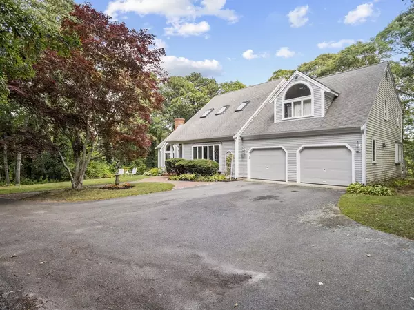 Barnstable, MA 02672,15 Goldie Way