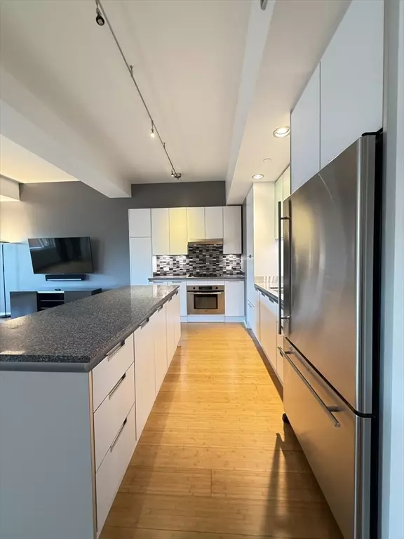 Boston, MA 02127,141 Dorchester Ave #307