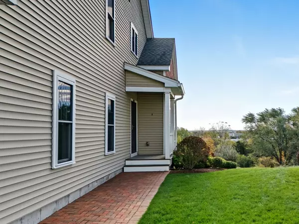 Danvers, MA 01923,100 Kirkbride Dr #119