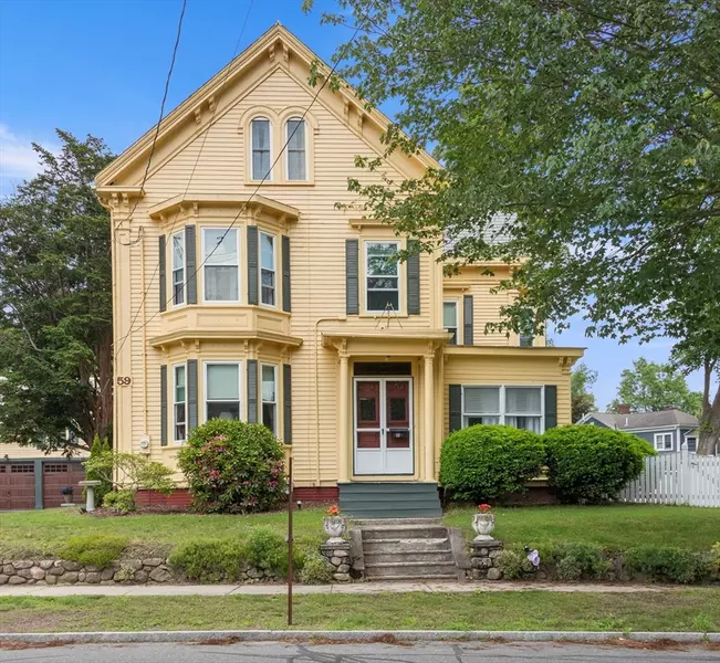 59 Washington St, Ipswich, MA 01938