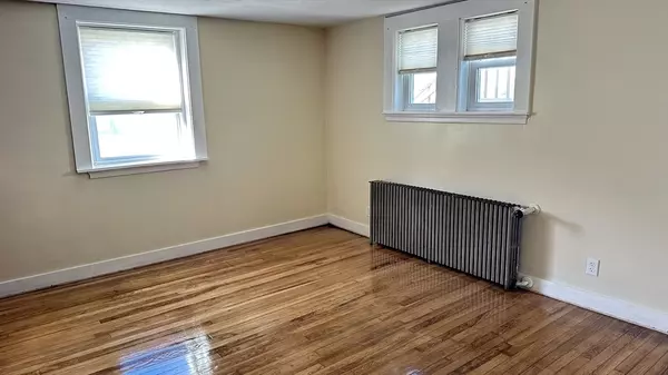 Quincy, MA 02171,8 Richfield St #8