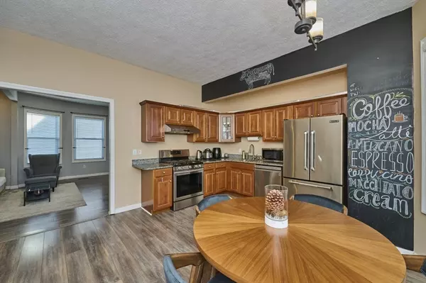 Malden, MA 02148,34 Greenleaf St #34