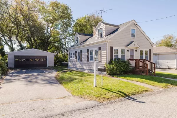 Tiverton, RI 02878,75 Randolph Ave