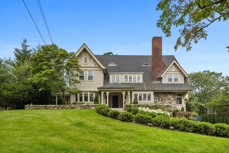 476 Heath St, Brookline, MA 02467