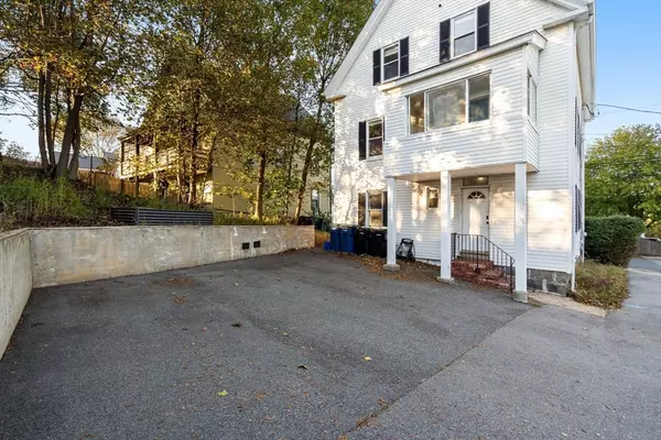 Salem, MA 01970,55 Butler St