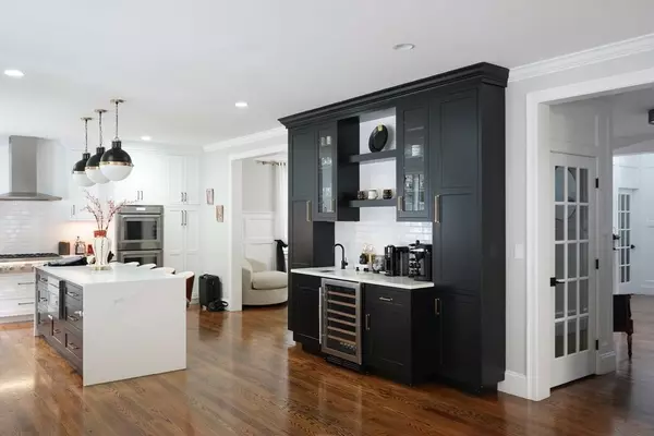 Needham, MA 02492,242 Valley Rd