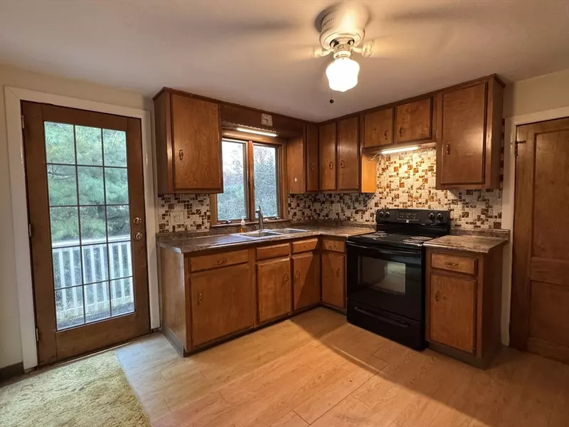 104-106 Sycamore St #3, Belmont, MA 02478