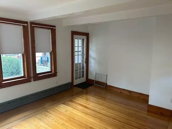 Easton, MA 02356,186 Main Street #2