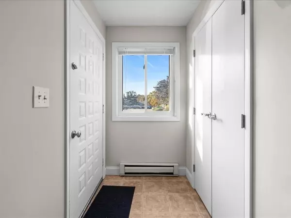 Franklin, MA 02038,159 Highwood Dr #159