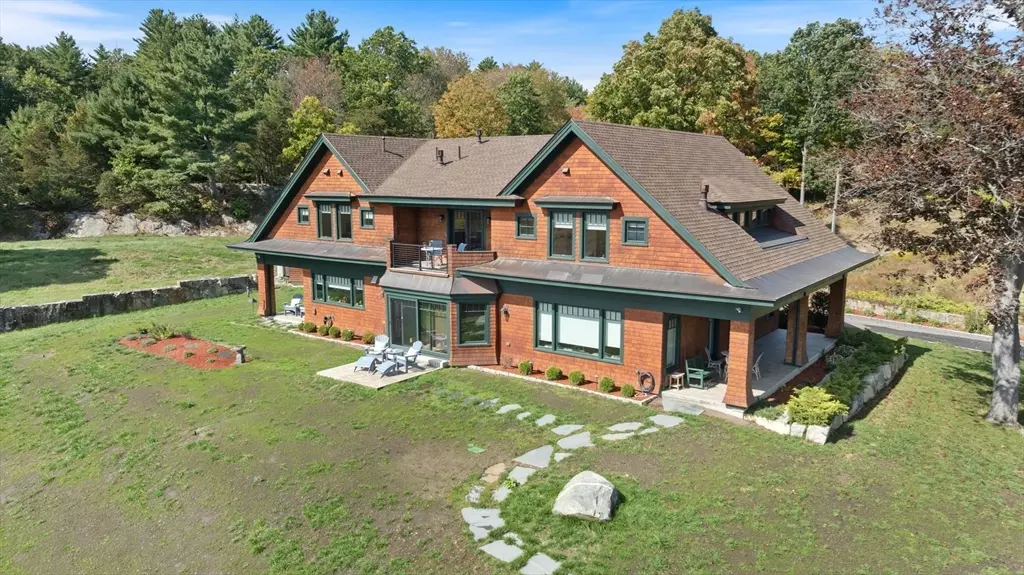 254 Middle Rd, Newbury, MA 01922
