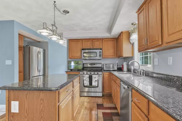 Billerica, MA 01862,4 Dove Lane