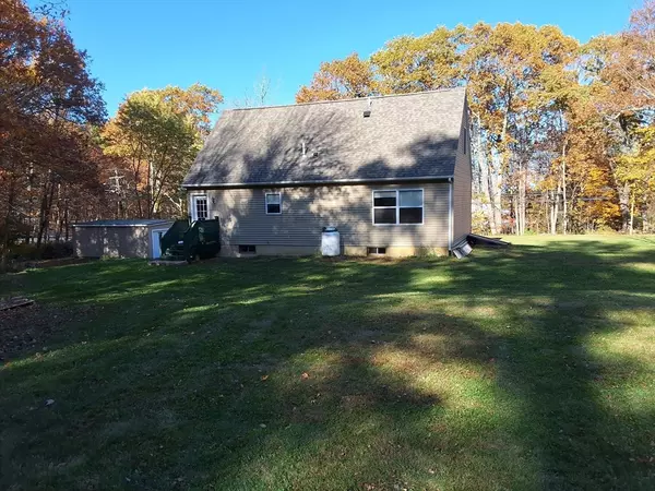 Oakham, MA 01068,103 Barre Rd