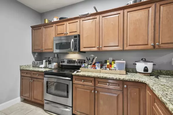 Grafton, MA 01536,18 Lincoln Ln #18