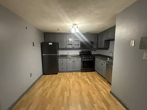 Billerica, MA 01821,14 Kenmar Dr #111