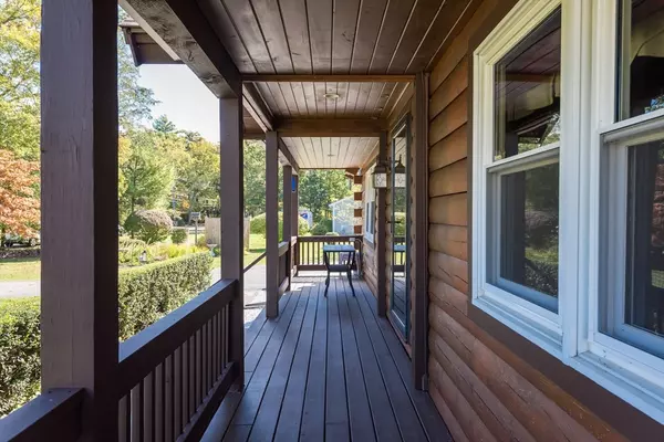 Middleboro, MA 02346,141 Rocky Meadow St