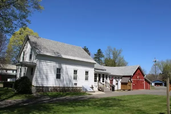 Deerfield, MA 01373,40 Conway Street