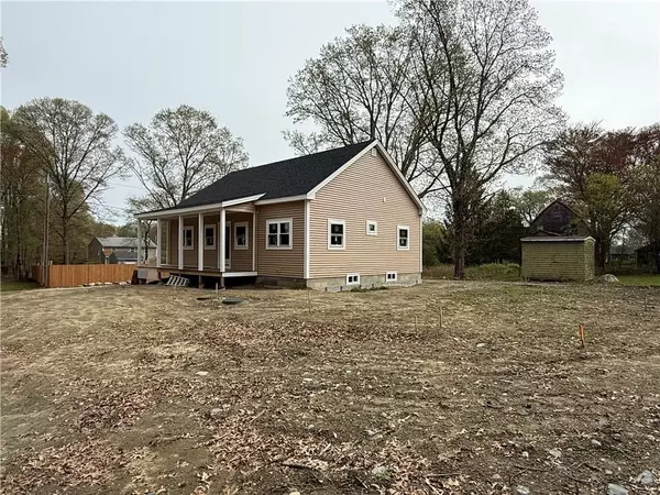 Portsmouth, RI 02872,0125 Homestead Avenue