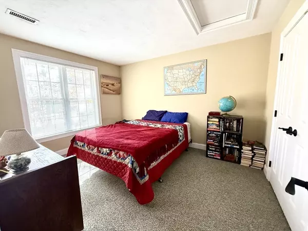 Grafton, MA 01519,63 Providence Rd #2