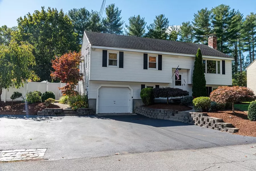 200 Mccarthy Way, Tewksbury, MA 01876