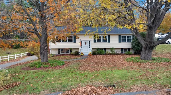 16 Hadley Path, West Brookfield, MA 01585