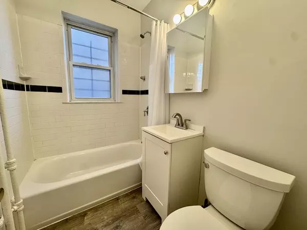 Boston, MA 02135,1615 Commonwealth Ave #6