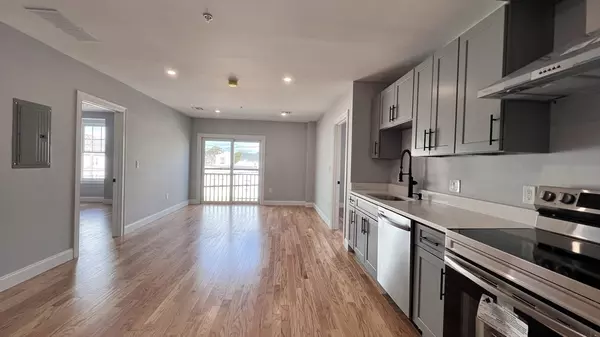 Quincy, MA 02169,585 Washington St #model-1