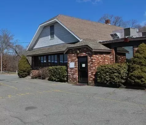 Dighton, MA 02715,1881 County St