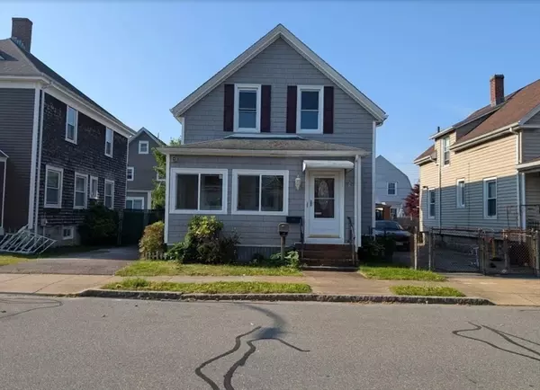 26 Keene St, New Bedford, MA 02740