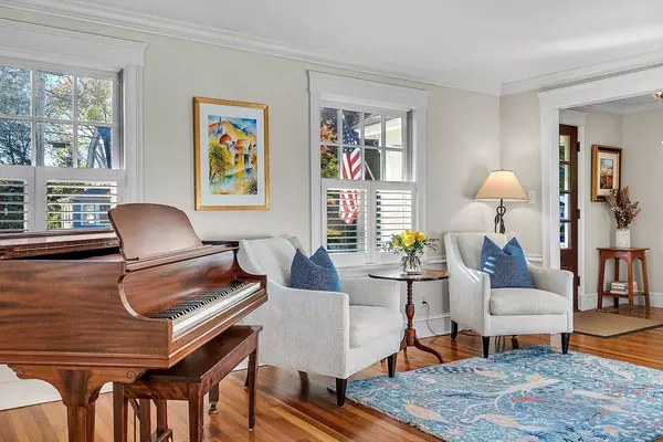 Wellesley, MA 02481,13 Cavanaugh Rd