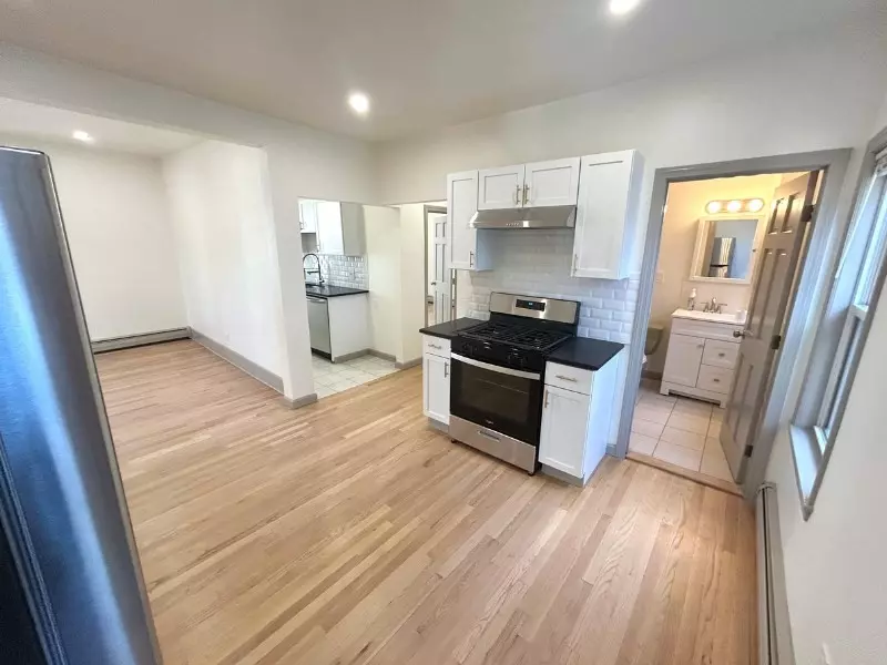 116 Prospect Street #2, Somerville, MA 02143