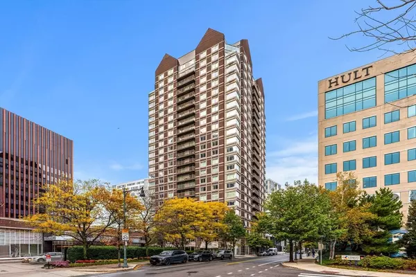 Cambridge, MA 02141,10 Museum Way #828