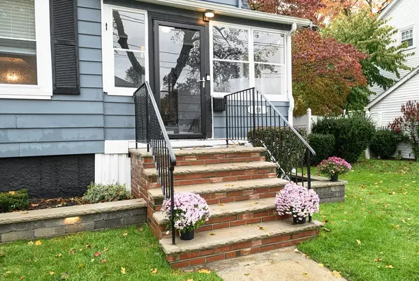 Stoneham, MA 02180,59 Katherine Road