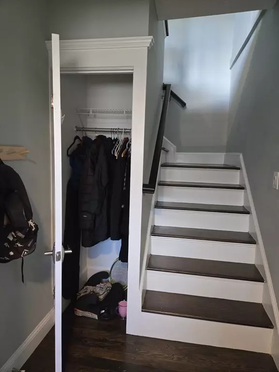 Newton, MA 02465,287 Cherry Street #2