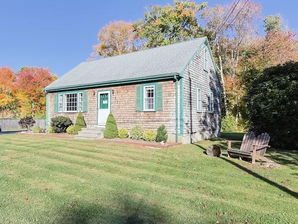 Acushnet, MA 02743,12 Randall St
