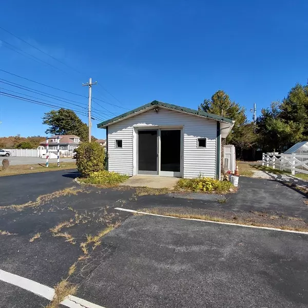 Fairhaven, MA 02719,415 F Huttleston Avenue #A or B
