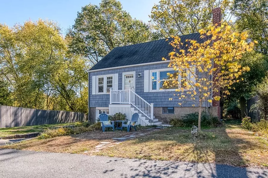 47 Maynard Road, Dedham, MA 02026