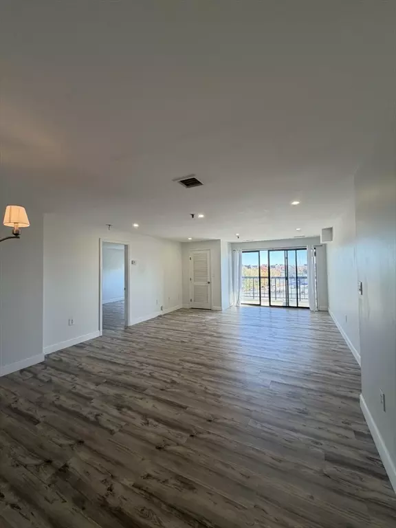 Medford, MA 02155,3920 Mystic Valley Pkwy #505