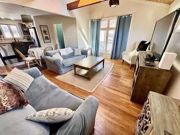 Hull, MA 02045,99 Nantasket Ave Incl Util Move #in 12/15