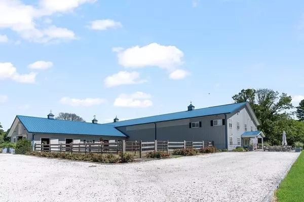 Rehoboth, MA 02769,23 Bay State Rd