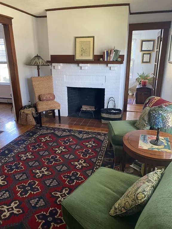 Newton, MA 02458,111 Jewett Street #1