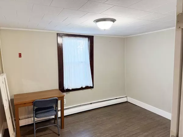 Peabody, MA 01960,7 Center St Ct #1