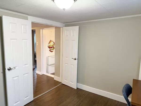 Peabody, MA 01960,7 Center St Ct #1