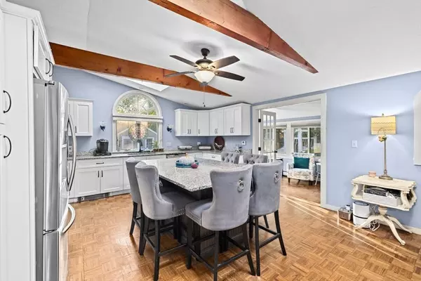 Scituate, MA 02066,17 Old Oaken Bucket Rd