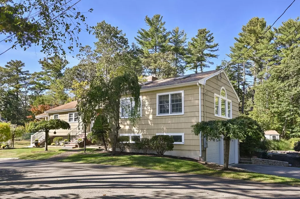 North Reading, MA 01864,241 Haverhill St