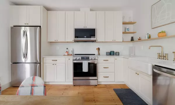 Cambridge, MA 02138,55 Ellery Street #3