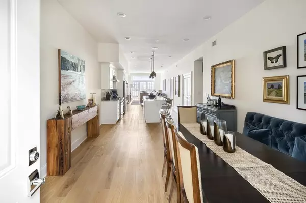 Boston, MA 02129,380 Bunker Hill #108