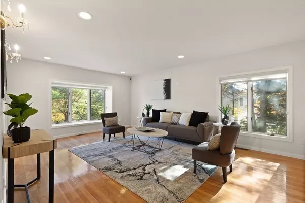 Sharon, MA 02067,74 Eisenhower Dr.