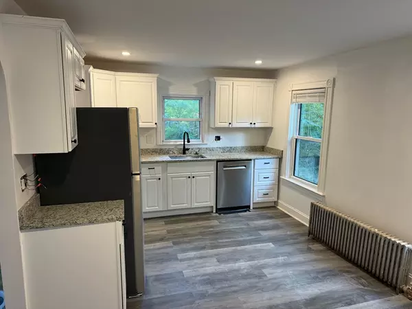 Brockton, MA 02302,37 Hunt St